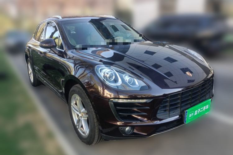 Used Porsche Macan 2014 Macan 2.0T Front Right 45 Deg