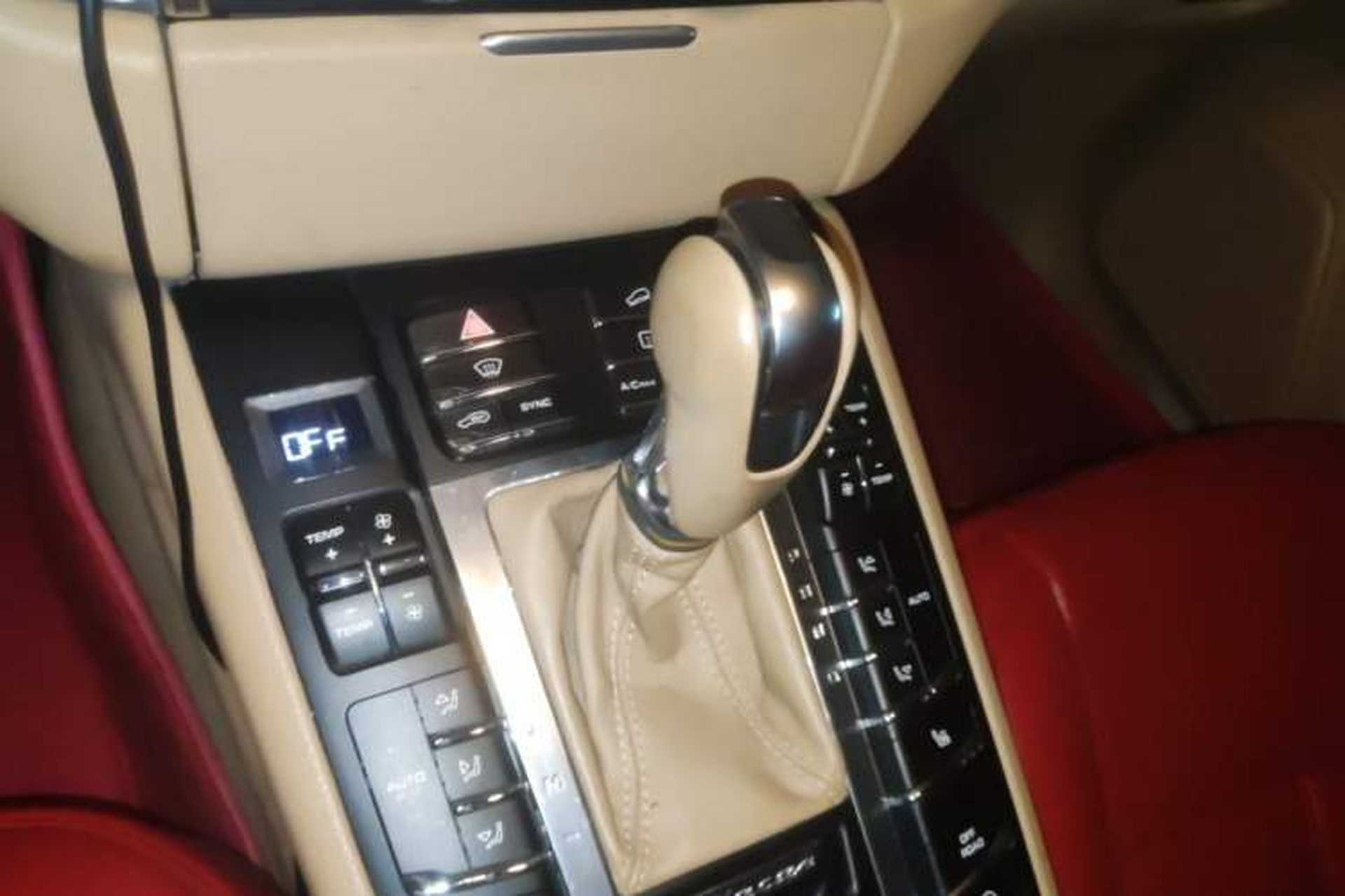 Used Porsche Macan 2014 Macan 2.0T Gear Lever