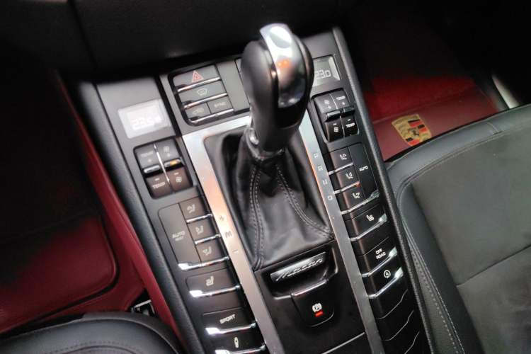 Used Porsche Macan 2014 Macan S 3.0T Gear Lever
