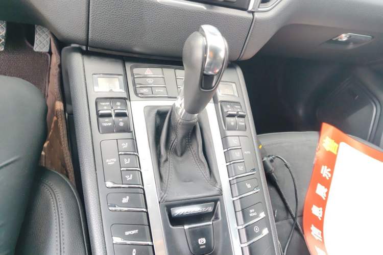 Used Porsche Macan 2014 Macan 2.0T Gear Lever