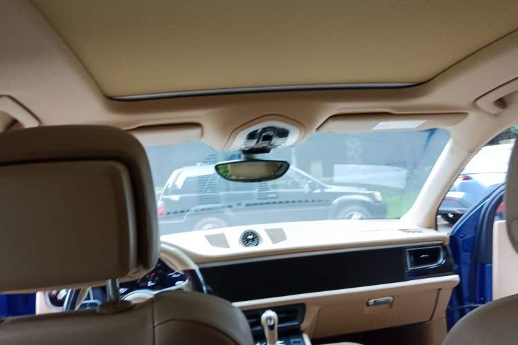 Used Porsche Macan 2014 Macan 2.0T Headliner