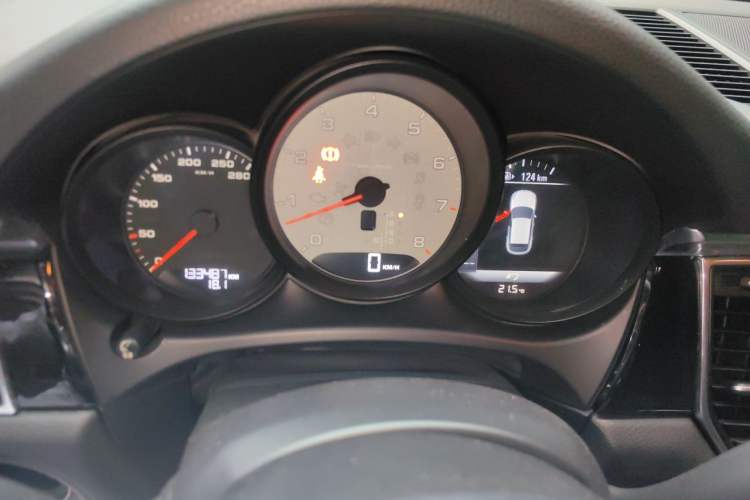 Used Porsche Macan 2014 Macan S 3.0T Instrument Cluster