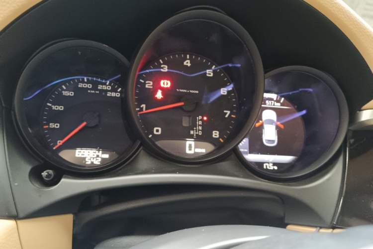 Used Porsche Macan 2014 Macan 2.0T Instrument Cluster