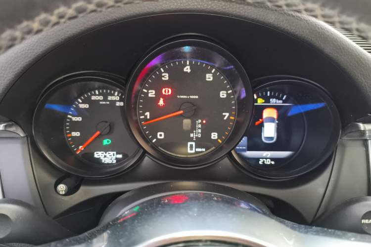 Used Porsche Macan 2014 Macan 2.0T Instrument Cluster