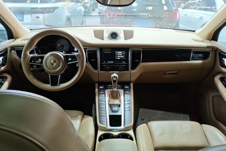 Used Porsche Macan 2014 Macan S 3.0T Interior 2