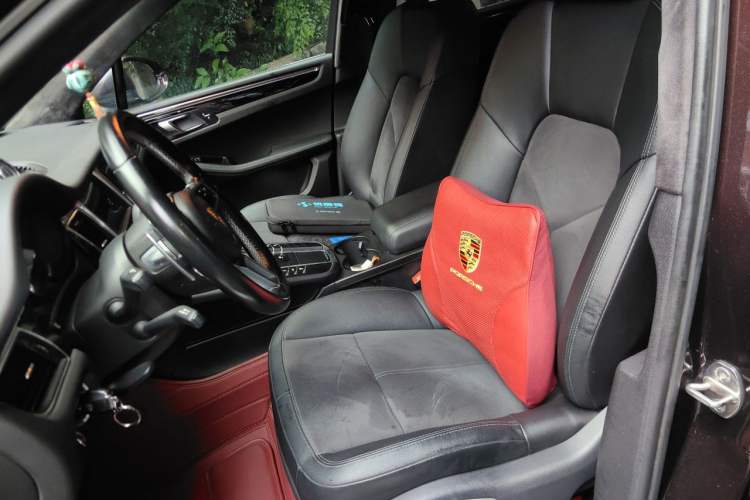 Used Porsche Macan 2014 Macan S 3.0T Left Front Seat