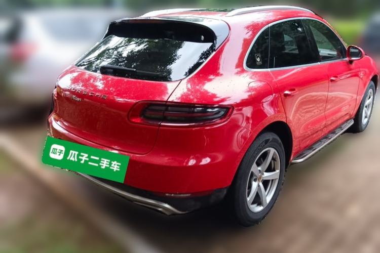 Used Porsche Macan 2014 Macan 2.0T Rear Right 45 Deg