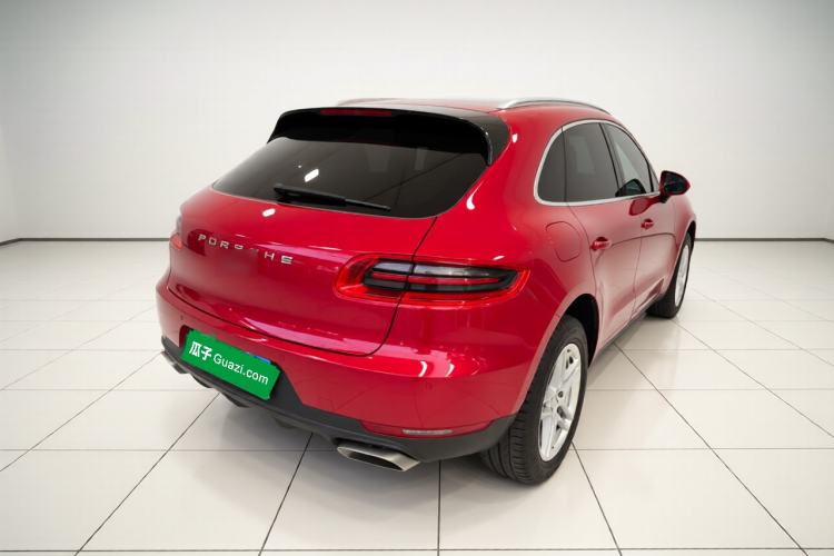 Used Porsche Macan 2014 Macan 2.0T Rear Right 45 Deg