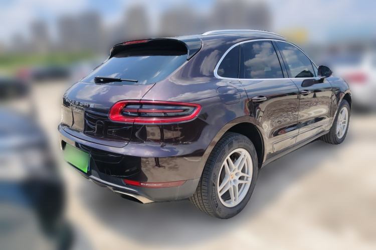 Used Porsche Macan 2014 Macan 2.0T Rear Right 45 Deg