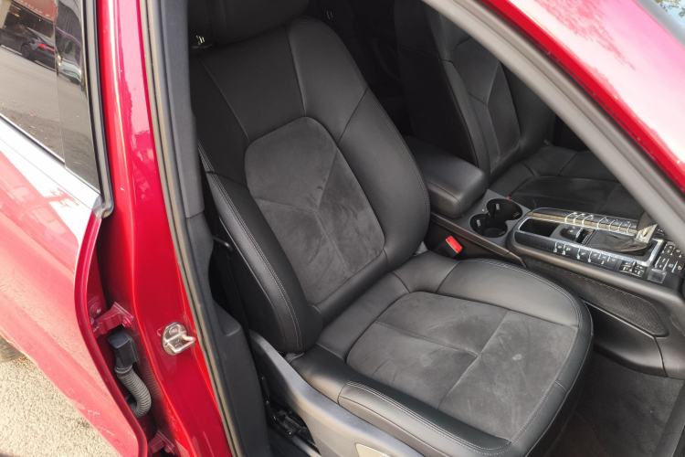 Used Porsche Macan 2014 Macan 2.0T Right Front Seat