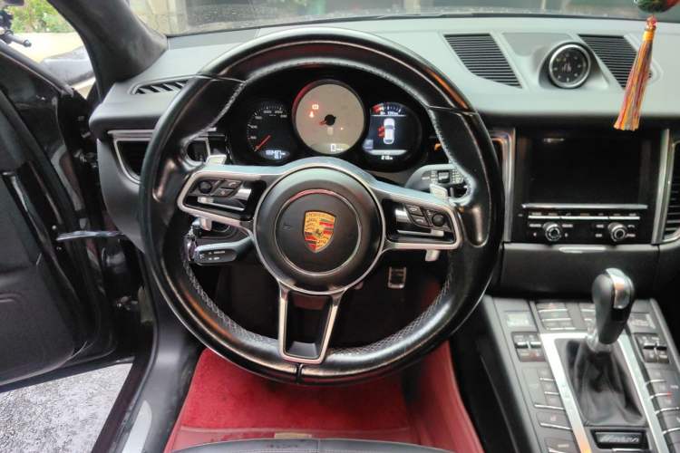 Used Porsche Macan 2014 Macan S 3.0T Steering Wheel