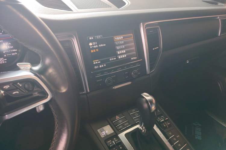 Used Porsche Macan 2014 Macan 2.0T Audio And AC Panel