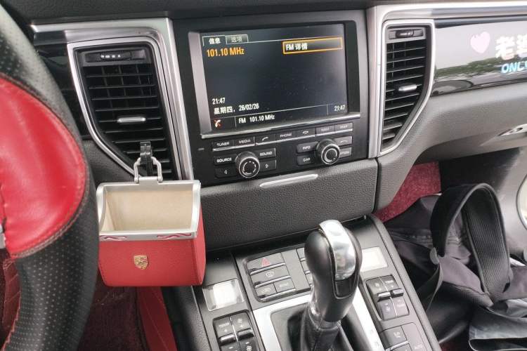 Used Porsche Macan 2014 Macan S 3.0T Audio And AC Panel