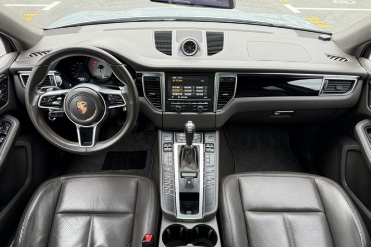 Used Porsche Macan 2014 Macan S 3.0T Audio And AC Panel