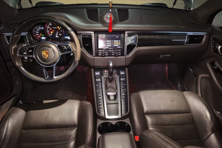 Used Porsche Macan 2014 Macan Turbo 3.6T Center Console
