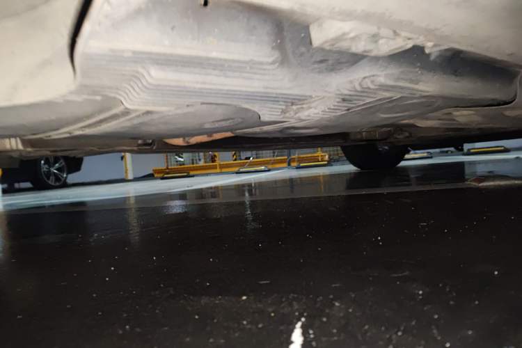 Used Porsche Macan 2014 Macan 2.0T Chassis Rear Right