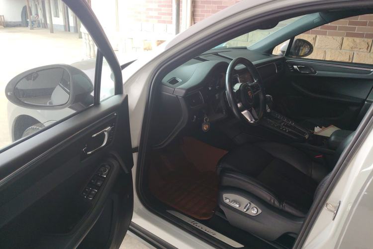 Used Porsche Macan 2014 Macan 2.0T Driver Seat
