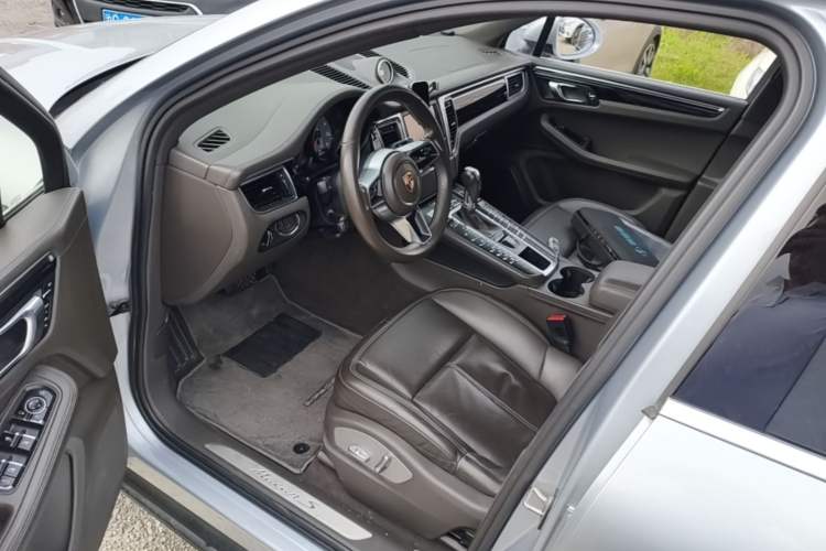 Used Porsche Macan 2014 Macan S 3.0T Driver Seat