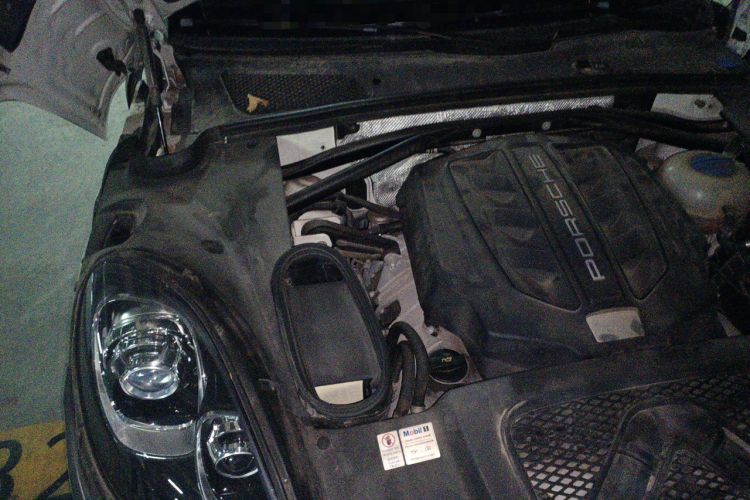 Used Porsche Macan 2014 Macan S 3.0T Engine Bay Right