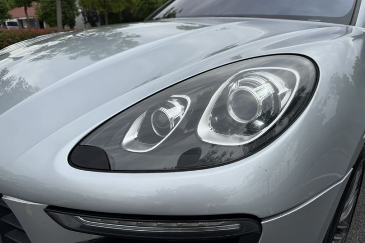 Used Porsche Macan 2014 Macan S 3.0T Exterior 4