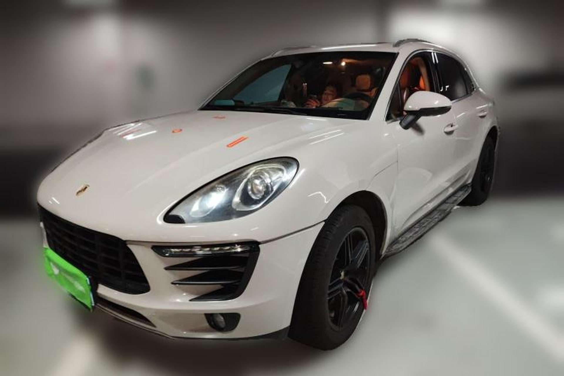 Used Porsche Macan 2014 Macan 2.0T Front Left 45 Deg