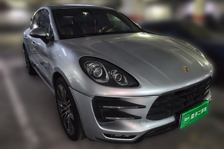 Used Porsche Macan 2014 Macan Turbo 3.6T Front Right 45 Deg