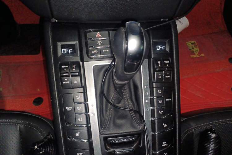 Used Porsche Macan 2014 Macan S 3.0T Gear Lever
