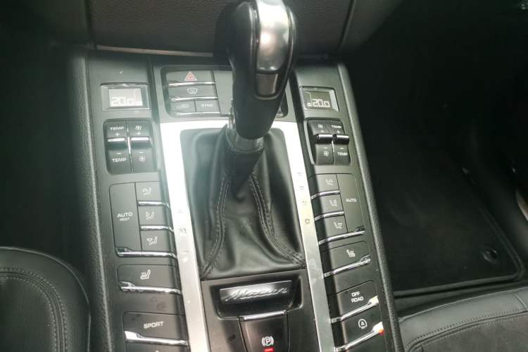Used Porsche Macan 2014 Macan 2.0T Gear Lever