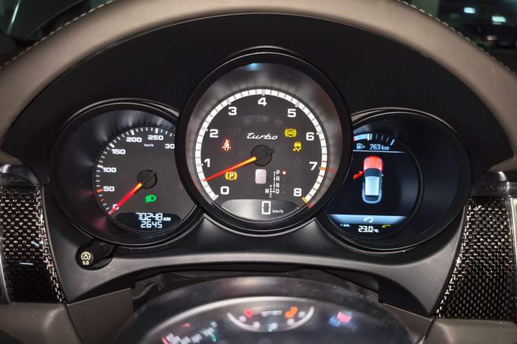 Used Porsche Macan 2014 Macan Turbo 3.6T Instrument Cluster