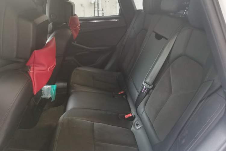 Used Porsche Macan 2014 Macan 2.0T Left Rear Seat