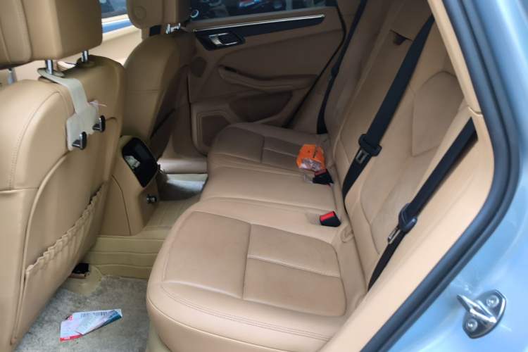 Used Porsche Macan 2014 Macan 2.0T Left Rear Seat