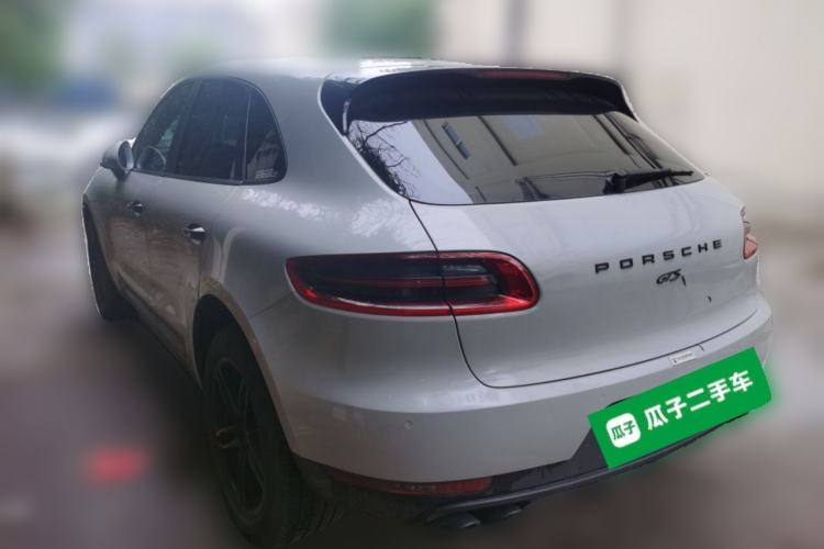 Used Porsche Macan 2014 Macan 2.0T Rear Left 45 Deg