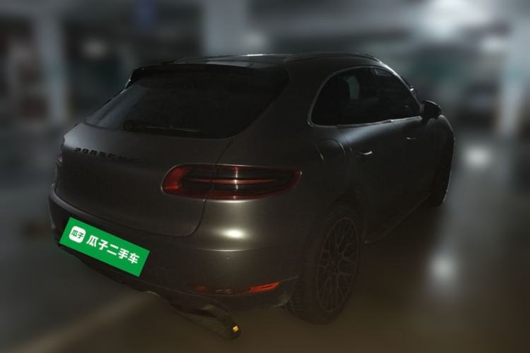 Used Porsche Macan 2014 Macan 2.0T Rear Right 45 Deg