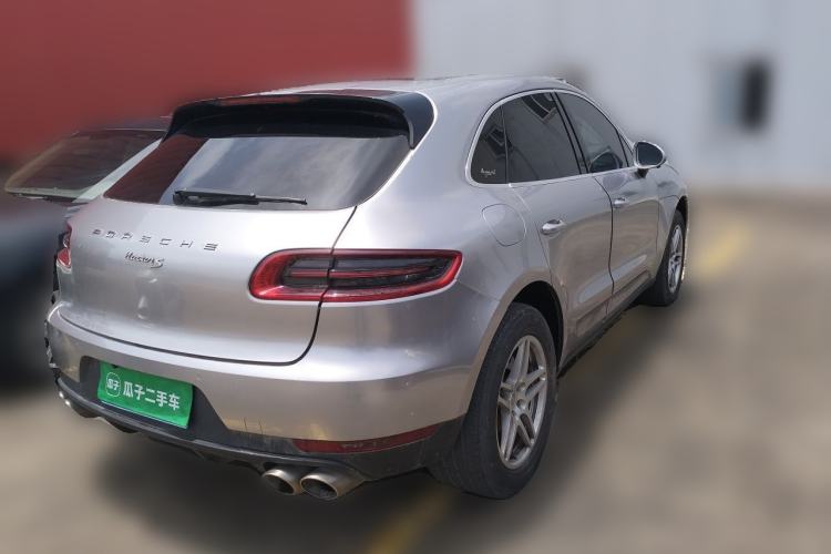 Used Porsche Macan 2014 Macan S 3.0T Rear Right 45 Deg