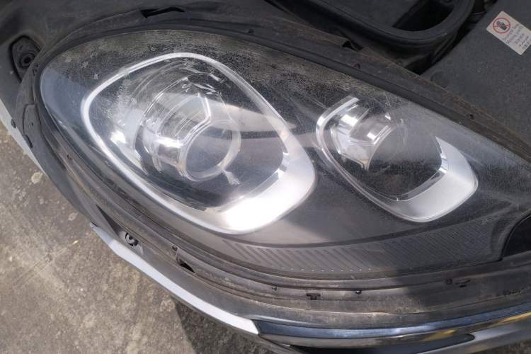 Used Porsche Macan 2014 Macan S 3.0T Right Front Headlight