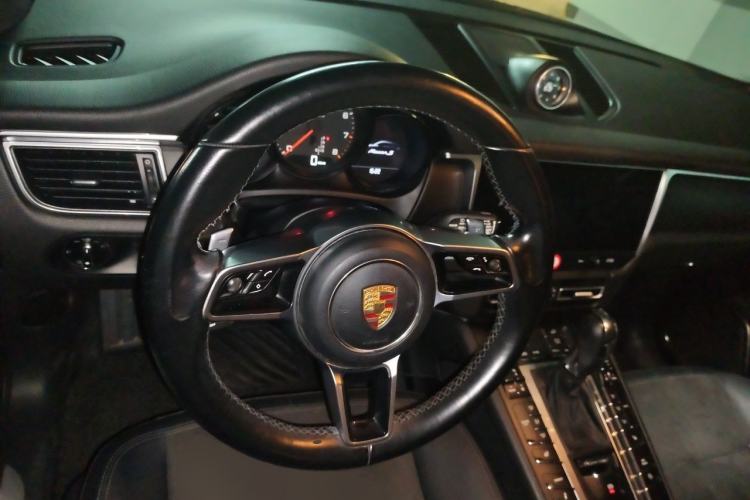 Used Porsche Macan 2014 Macan 2.0T Steering Wheel