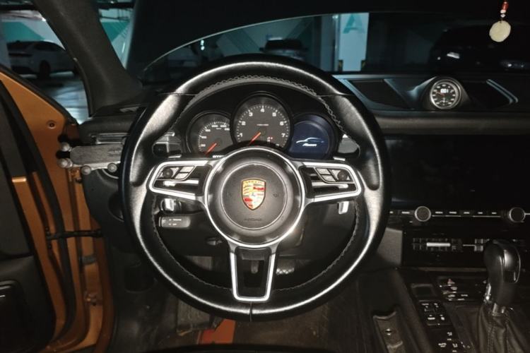 Used Porsche Macan 2014 Macan 2.0T Steering Wheel