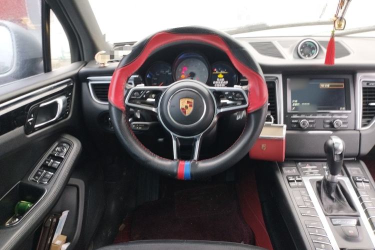 Used Porsche Macan 2014 Macan S 3.0T Steering Wheel