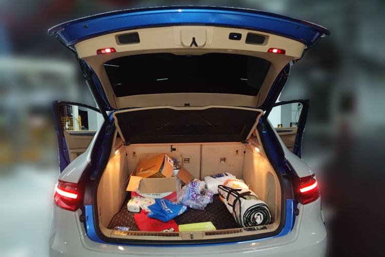 Used Porsche Macan 2014 Macan 2.0T Trunk