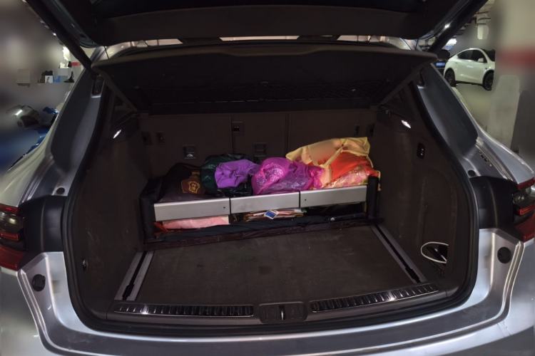 Used Porsche Macan 2014 Macan Turbo 3.6T Trunk