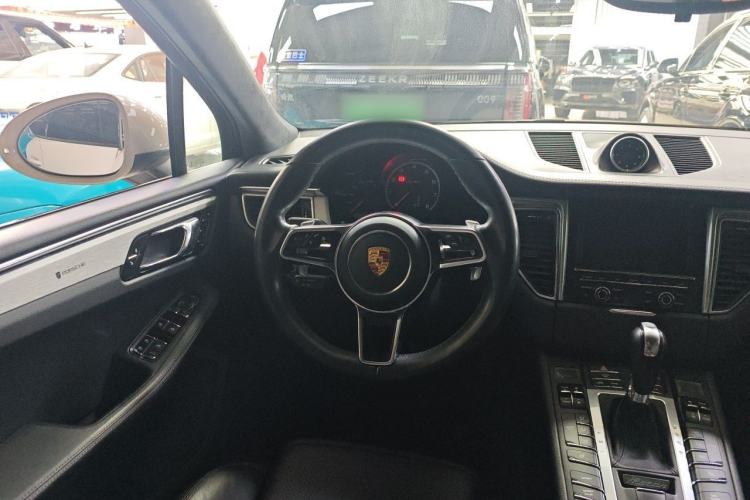 Used Porsche Macan 2014 Macan Turbo 3.6T Steering Wheel