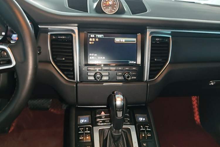 Used Porsche Macan 2014 Macan 2.0T Audio And AC Panel