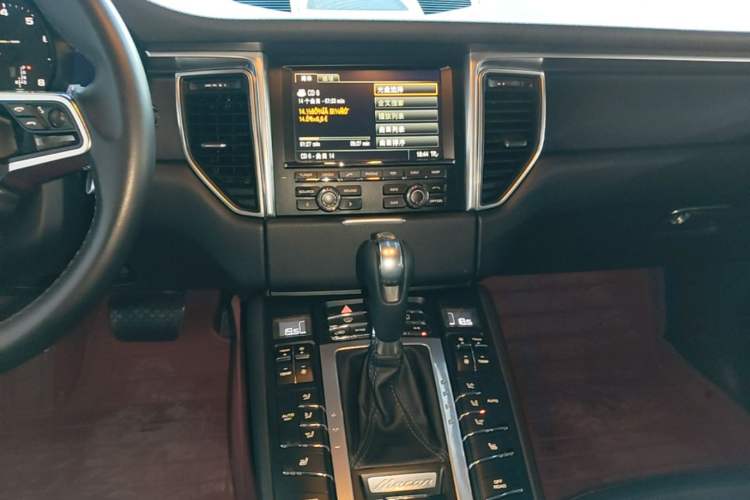 Used Porsche Macan 2014 Macan 2.0T Audio And AC Panel