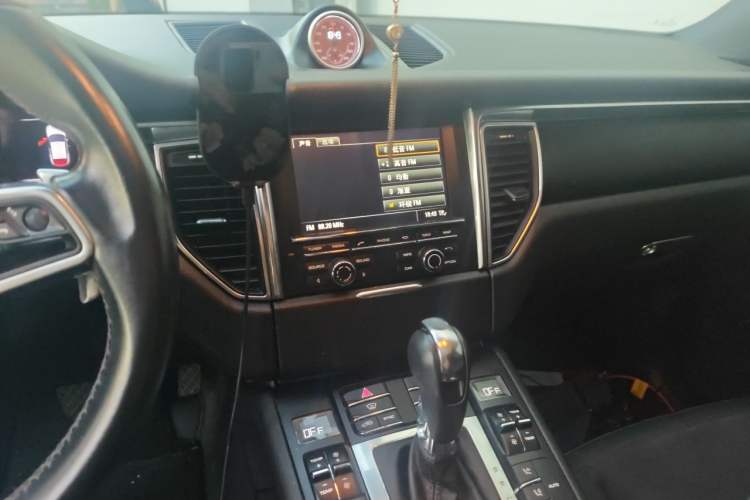 Used Porsche Macan 2014 Macan 2.0T Audio And AC Panel