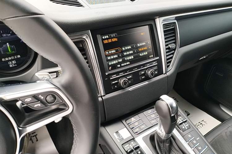 Used Porsche Macan 2014 Macan 2.0T Audio And AC Panel