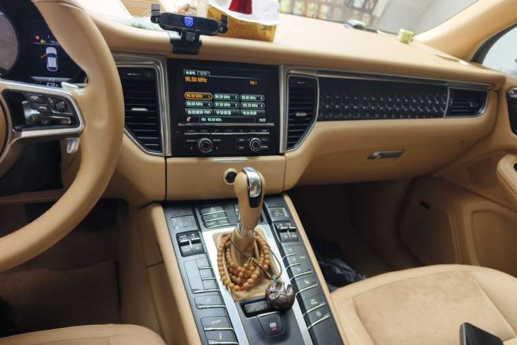 Used Porsche Macan 2014 Macan S 3.0T Audio And AC Panel