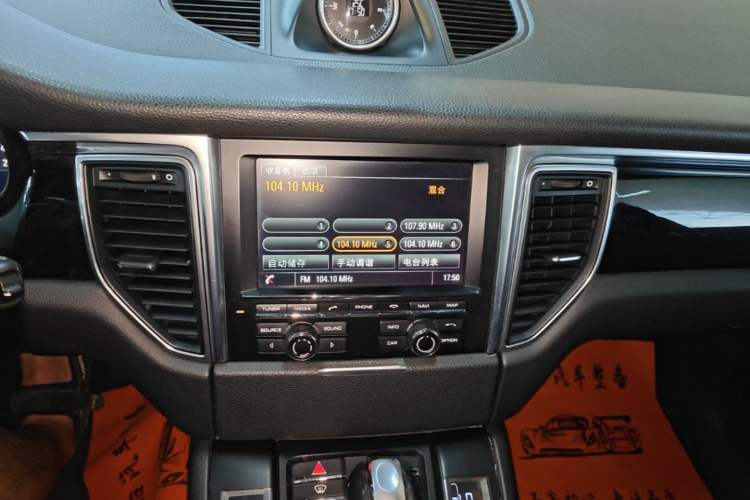 Used Porsche Macan 2014 Macan S 3.0T Audio And AC Panel