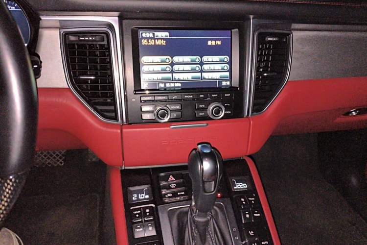 Used Porsche Macan 2014 Macan Turbo 3.6T Audio And AC Panel