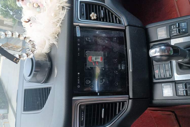 Used Porsche Macan 2014 Macan 2.0T Audio And AC Panel