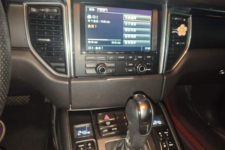 Used Porsche Macan 2014 Macan 2.0T Audio And AC Panel